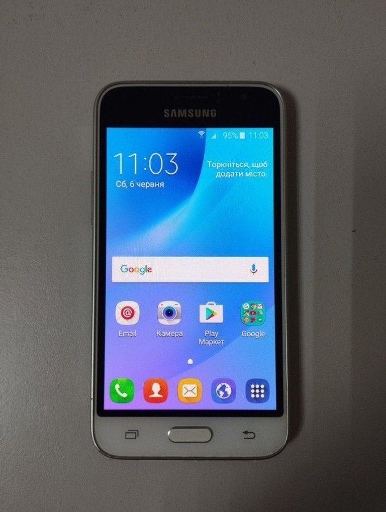 Купити Samsung galaxy j1 sm-j120h Б/У
