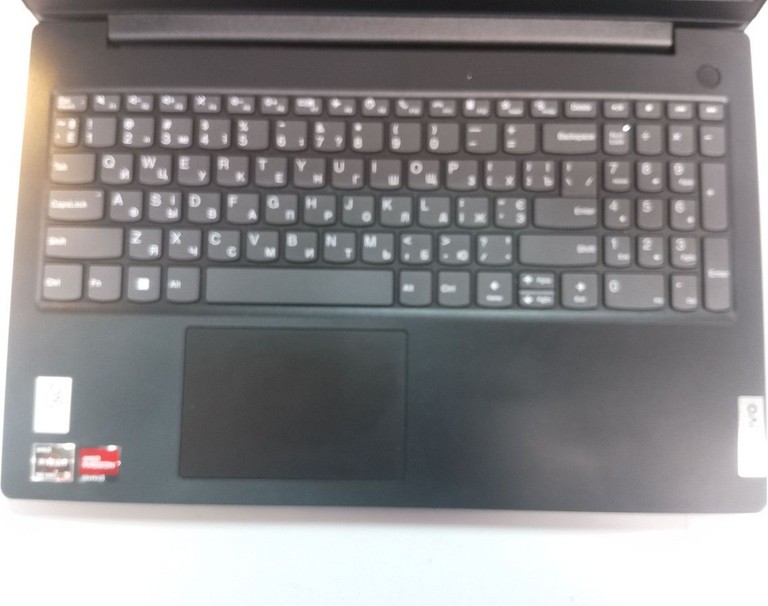 Оголошення Lenovo 15/ryzen 3 7320u ddr5/8gb ddr5/hdd *відсутній/ssd 256 gb/*інтегрована Б/У