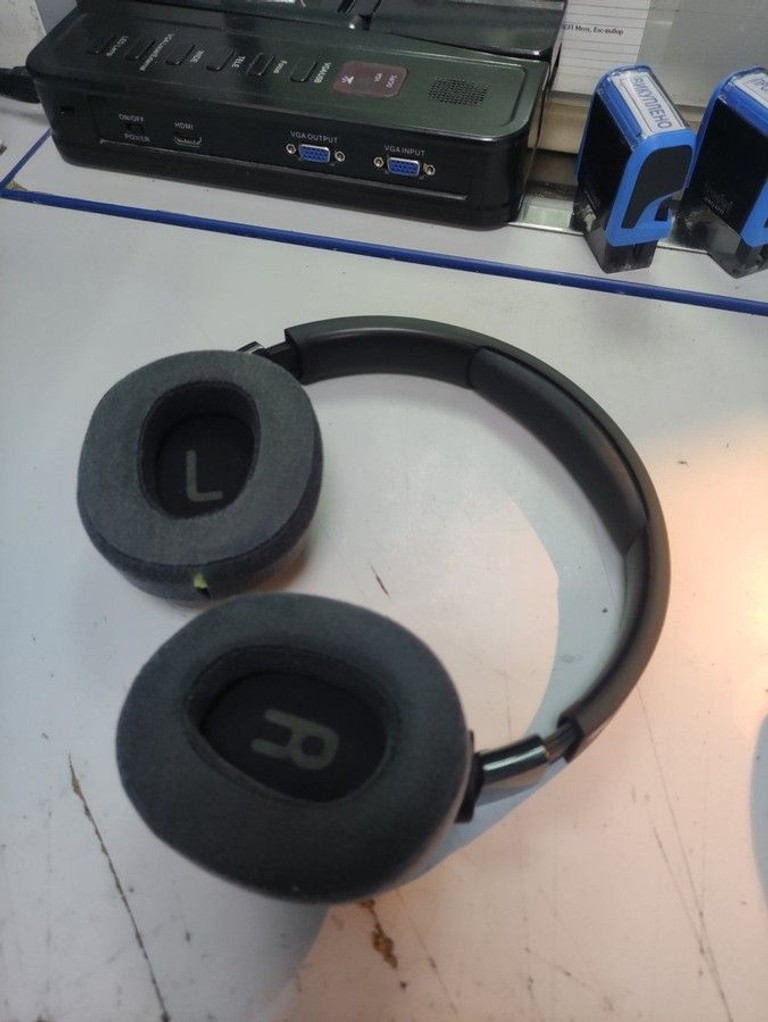 Дешево Jbl tune 700bt з ломбарду