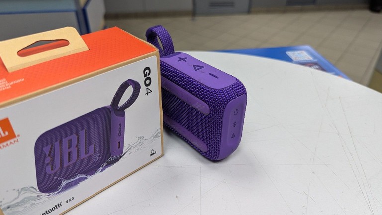 Дешево Jbl go 4 з ломбарду