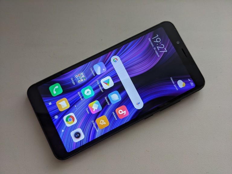 Купити Xiaomi Redmi 6A 2/16GB Black Б/У