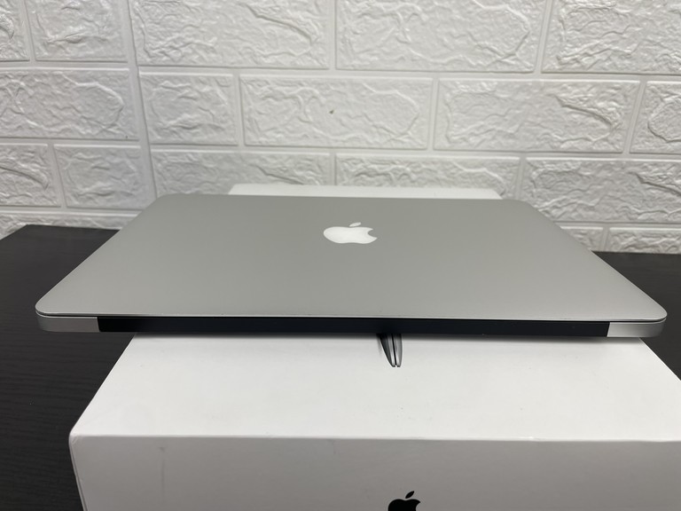 Apple MacBook Air 13.3" 2017 A1466 Код:null. Изображение 7