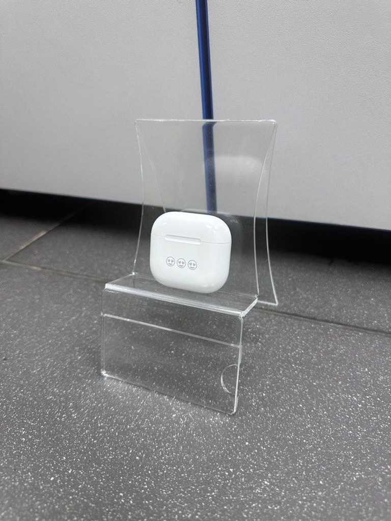 Купить Apple airpods 4 with active noise cancellation Б/У