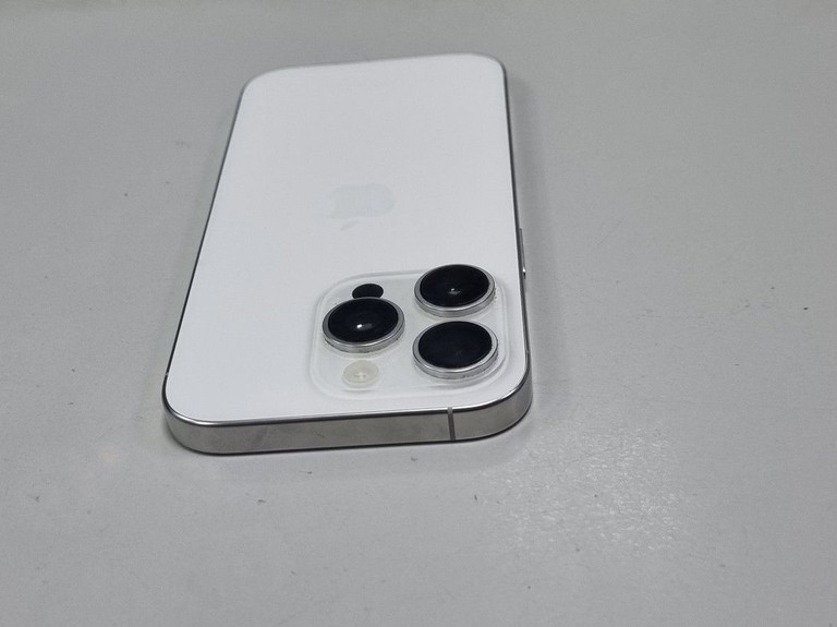 Розпродаж Apple iphone 16 pro 128gb, продавець Техноскарб