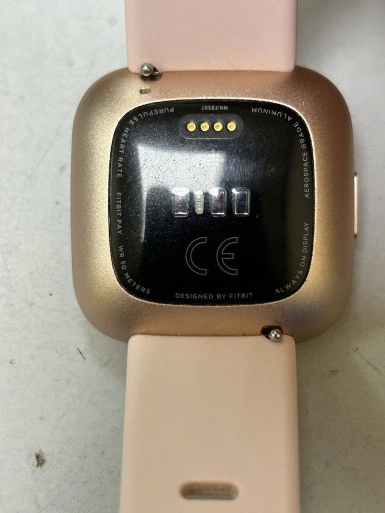 Объявление Fitbit versa 2 Б/У