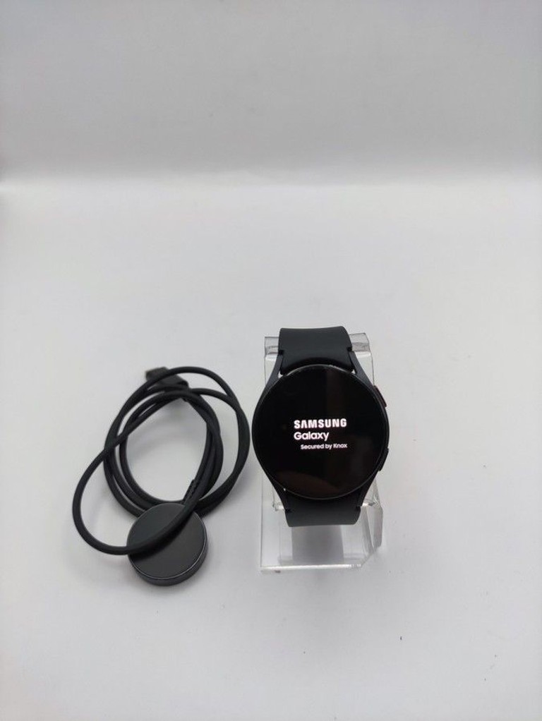 Купить Samsung galaxy watch5 40mm Б/У