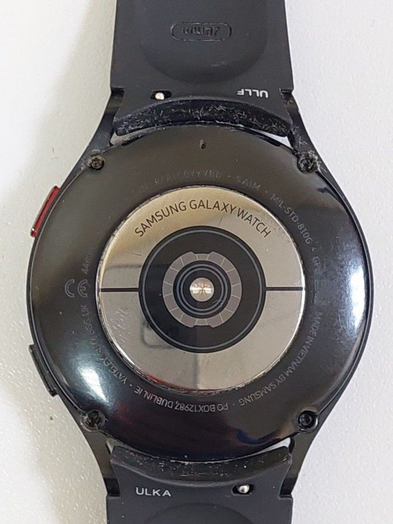 Дешиво Samsung galaxy watch4 44mm с ломбарда