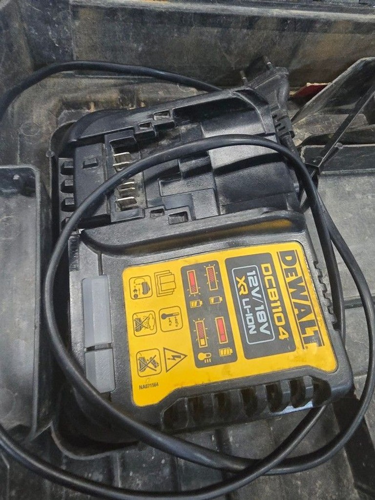 Dewalt dcd709 1акб 1.5ah зп Код:01-201099618. Зображення 8