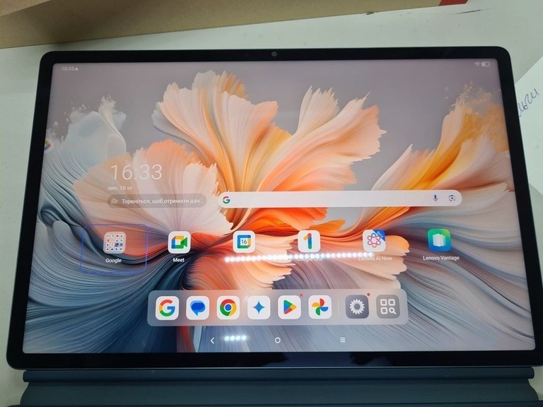 Дешиво Lenovo Yoga Tab Plus 16/256GB WiFi Tidal Teal + Keyboard + Pen (ZAEG0008) с ломбарда