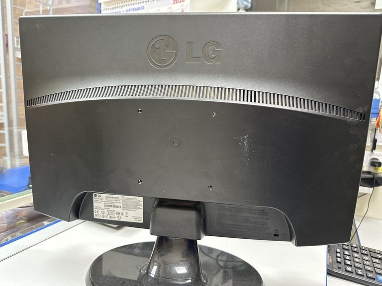 Оголошення Lg w2243s Б/У