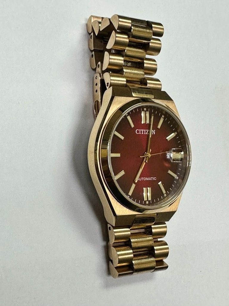 Дешиво Citizen nj0153-82x с ломбарда