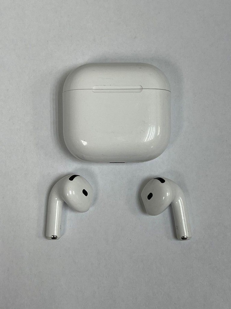 Купить Apple airpods 4 with active noise cancellation Б/У