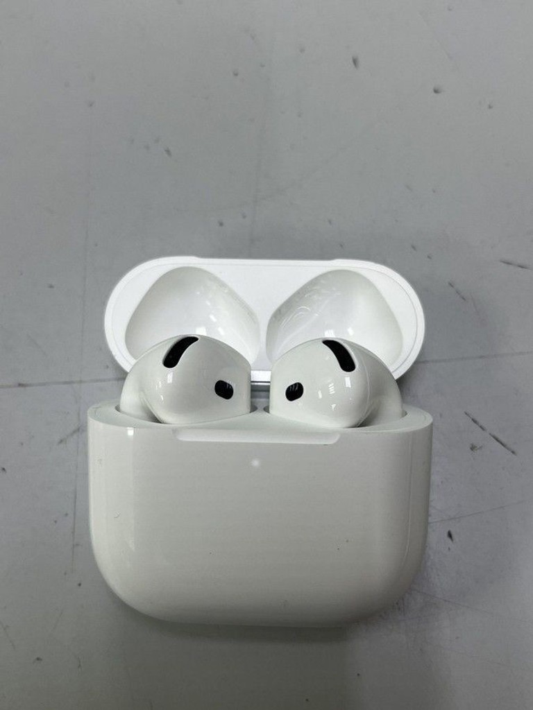 Купити Apple airpods 4 Б/У