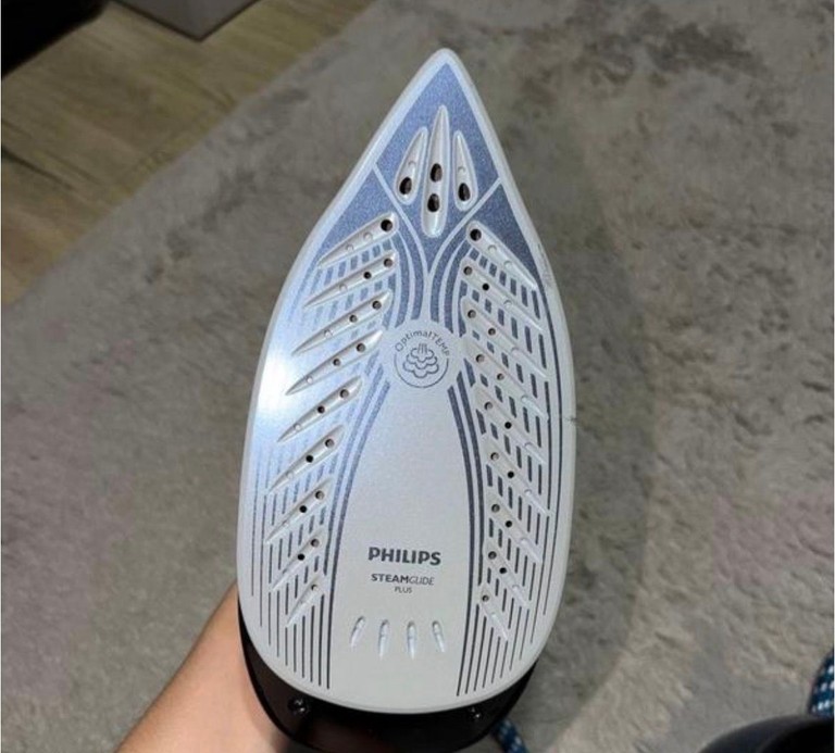 Дешево Philips PerfectCare Compact GC7840/20 з ломбарду
