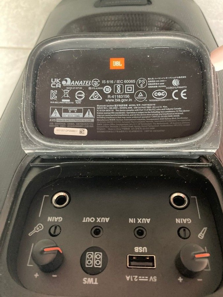 Дешиво Jbl partybox 110 с ломбарда
