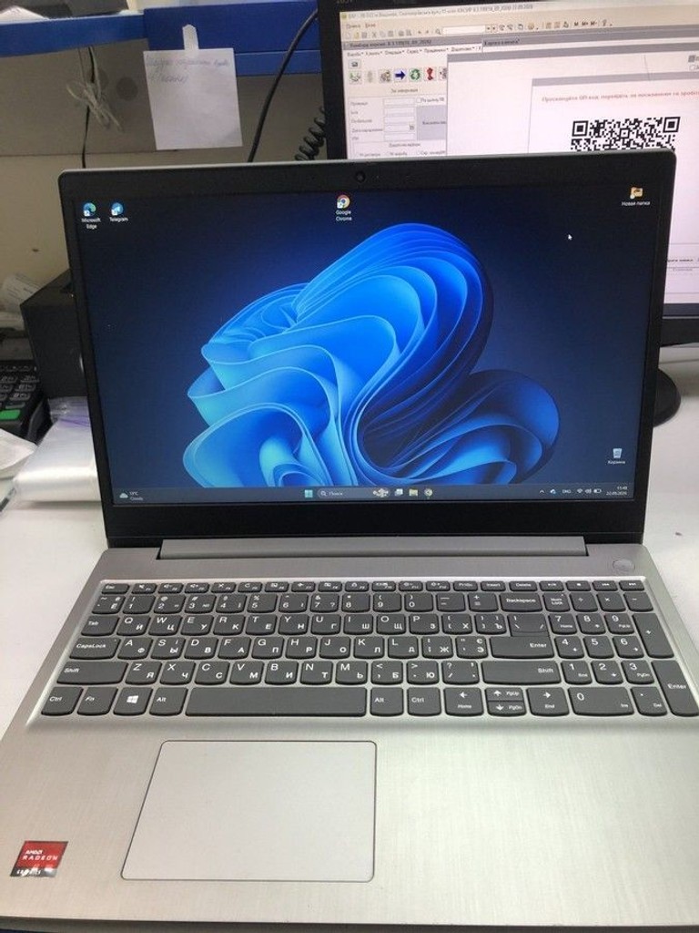 Дешево Lenovo 15/ryzen 3 3250u ddr4/8gb ddr4/hdd *відсутній/ssd 256 gb/*інтегрована з ломбарду