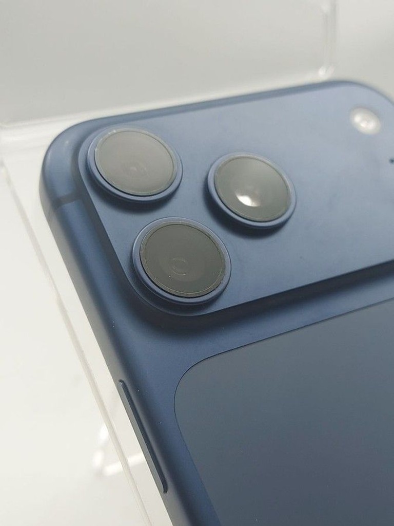 Apple iphone 17 pro max 256gb Код:01-201126678. Зображення 10