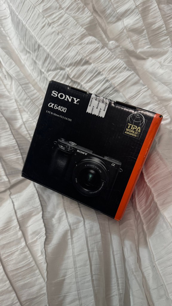 Купить Sony Alpha A6400 kit (16-50mm) Black (ILCE6400LB.CEC) Б/У