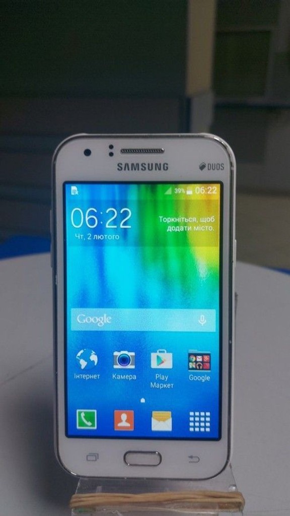 Купить Samsung galaxy j1 Б/У