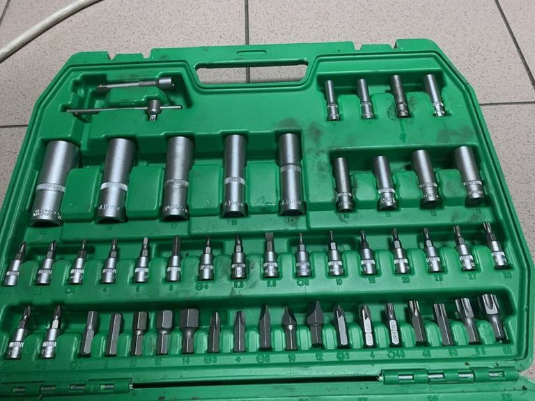 Дешево Intertool et-6108sp 108 предметів з ломбарду