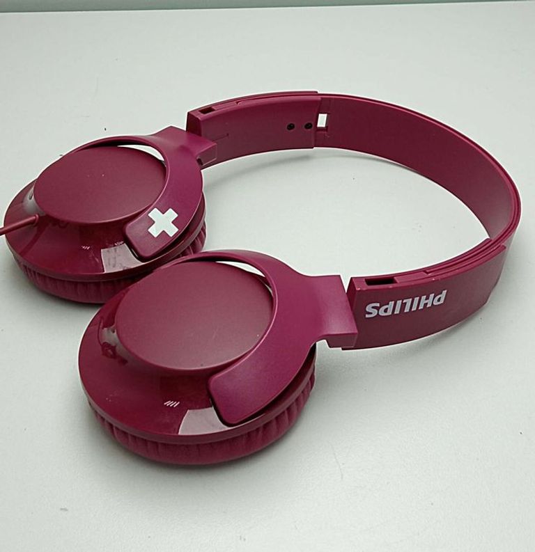 Дешиво Philips SHL3075WT/00 с ломбарда