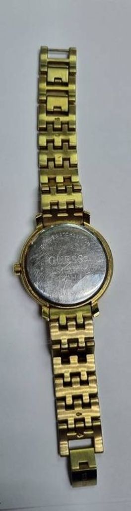 Guess l10151l1