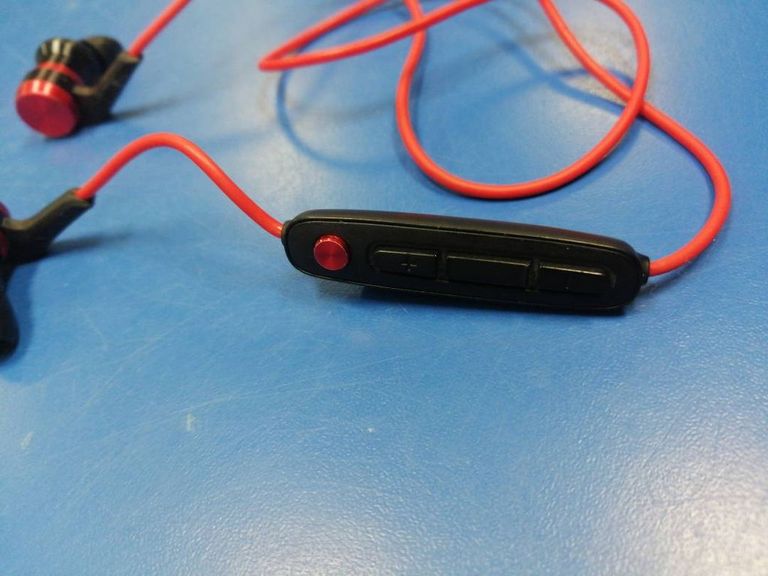 Розпродаж 1More ibfree, продавець Техноскарб