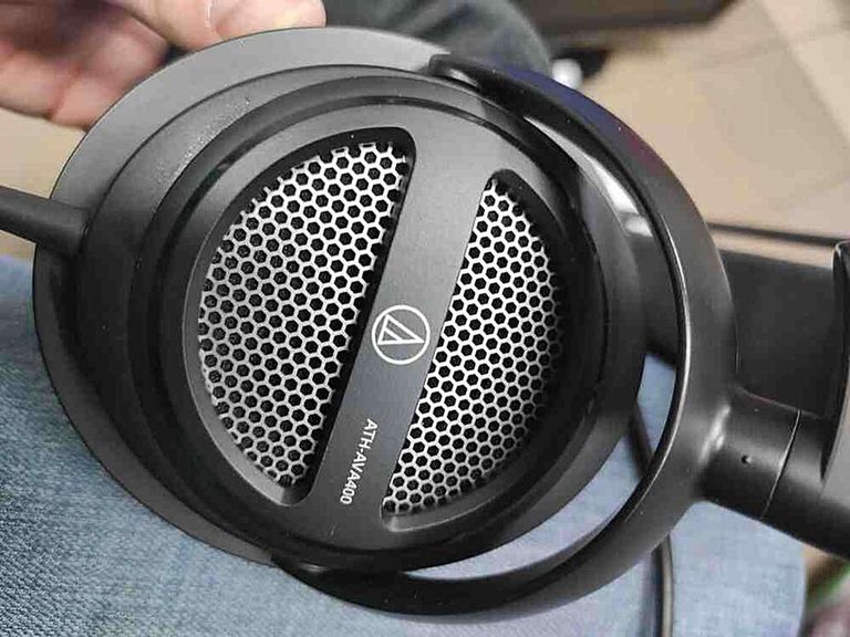 Дешиво Audio-technica ATH-AVA400 с ломбарда