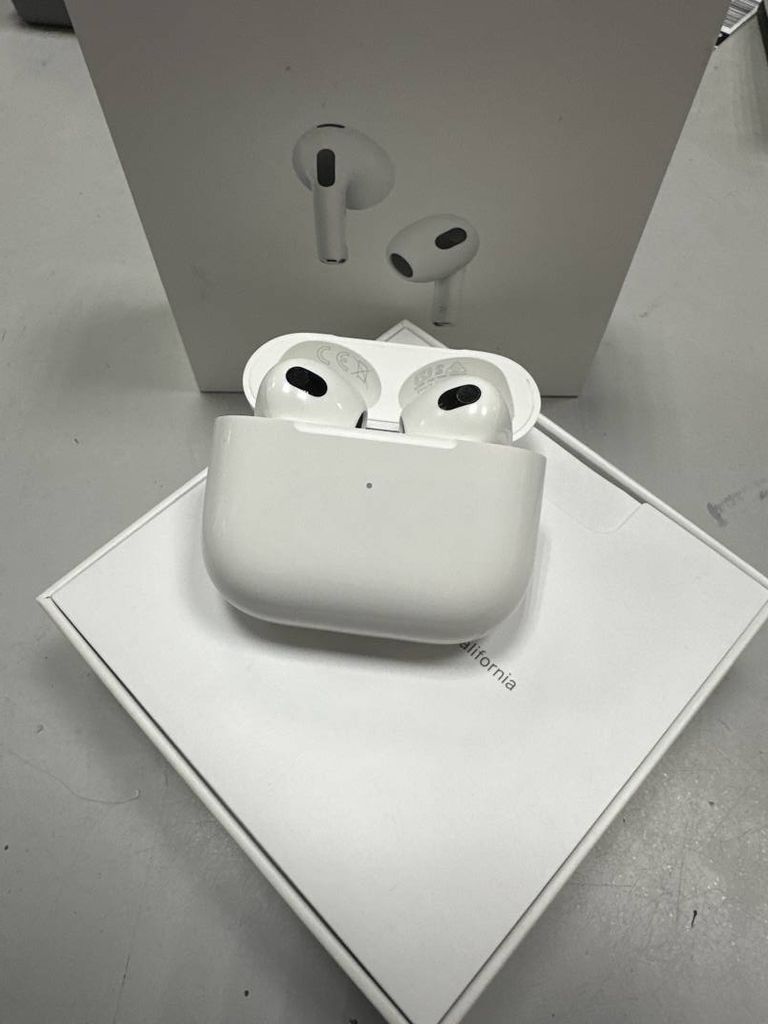 Apple airpods 3rd generation