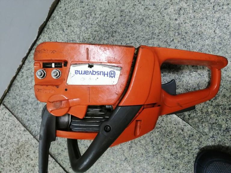 Дешиво Husqvarna 240 с ломбарда