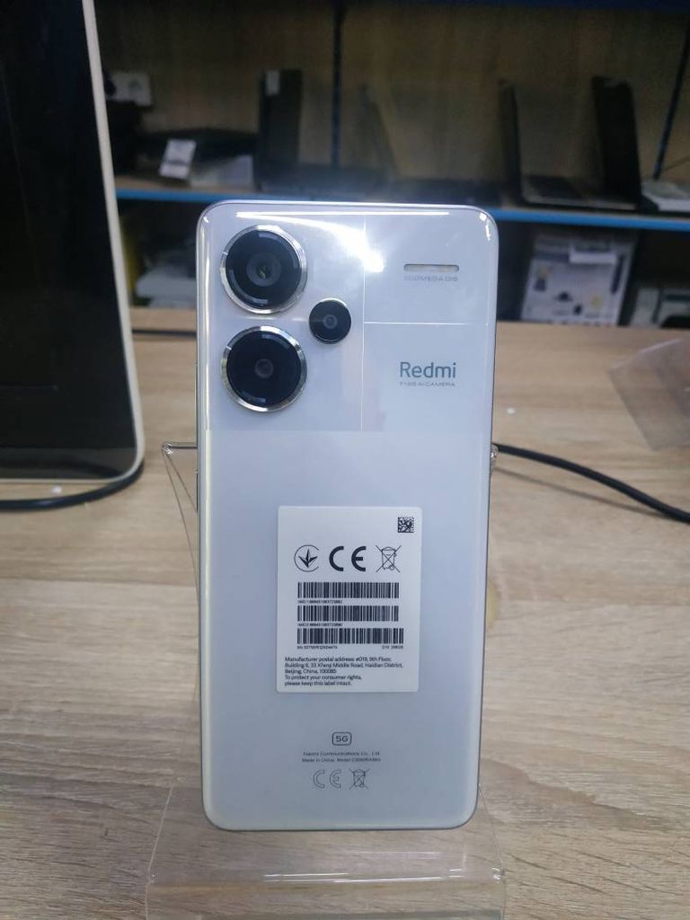 Дешево Xiaomi redmi note 13 pro+ 8/256gb з ломбарду