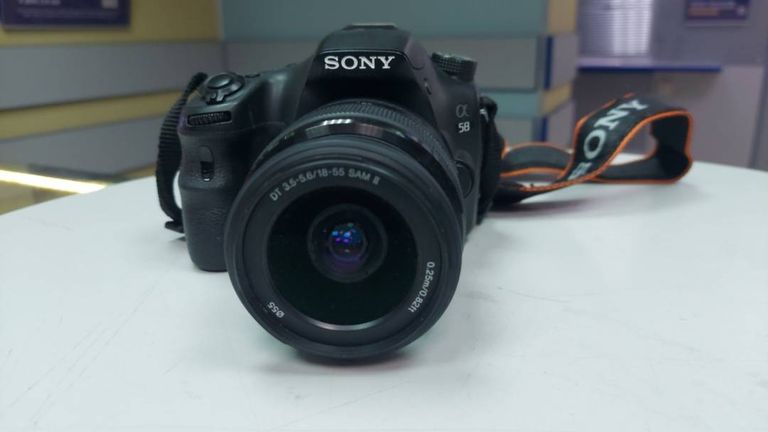 Оголошення Sony alpha slt-a58 + sony sal1855 dt 3.5-5.6/18-55 sam Б/У