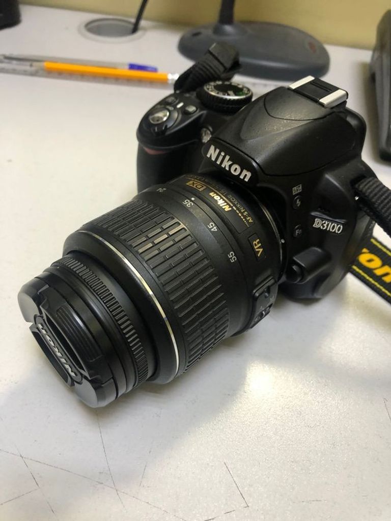 Купити Nikon d3100 kit / af-s nikkor 18-55mm f:3,5-5,6g vr dx Б/У