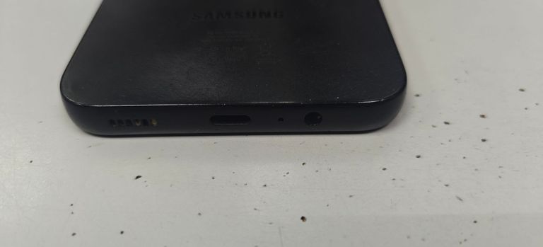 Дешево Samsung Galaxy A14 5G SM-A146P 4/64GB Black з ломбарду