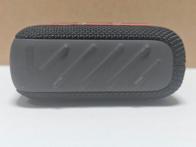 Jbl GO 3 Yellow (JBLGO3YEL) Код:01-200772980. Изображение 8