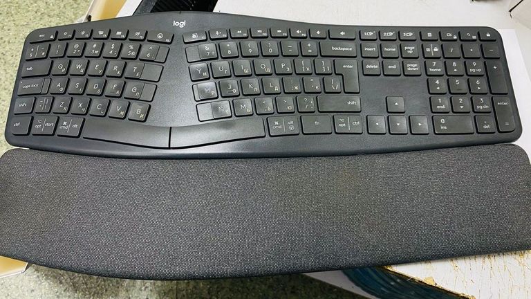 Купити Logitech ergo k860 Б/У