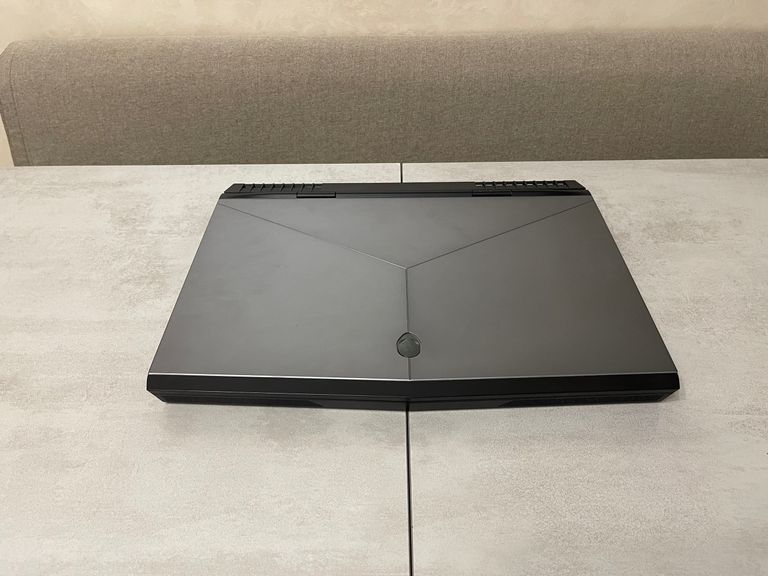 Dell Alienware 17 R4, 17,3" Код:null. Изображение 6