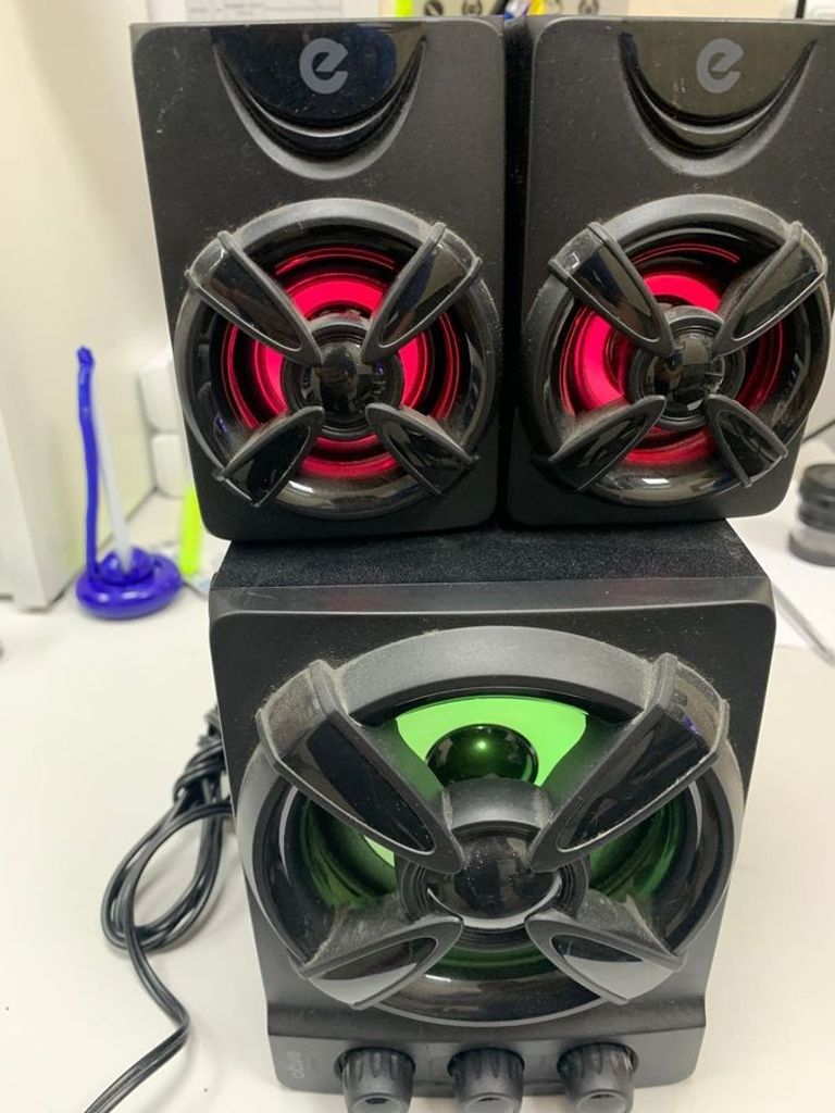 Купити Ergo ES-287 USB 2.1 BLACK Б/У