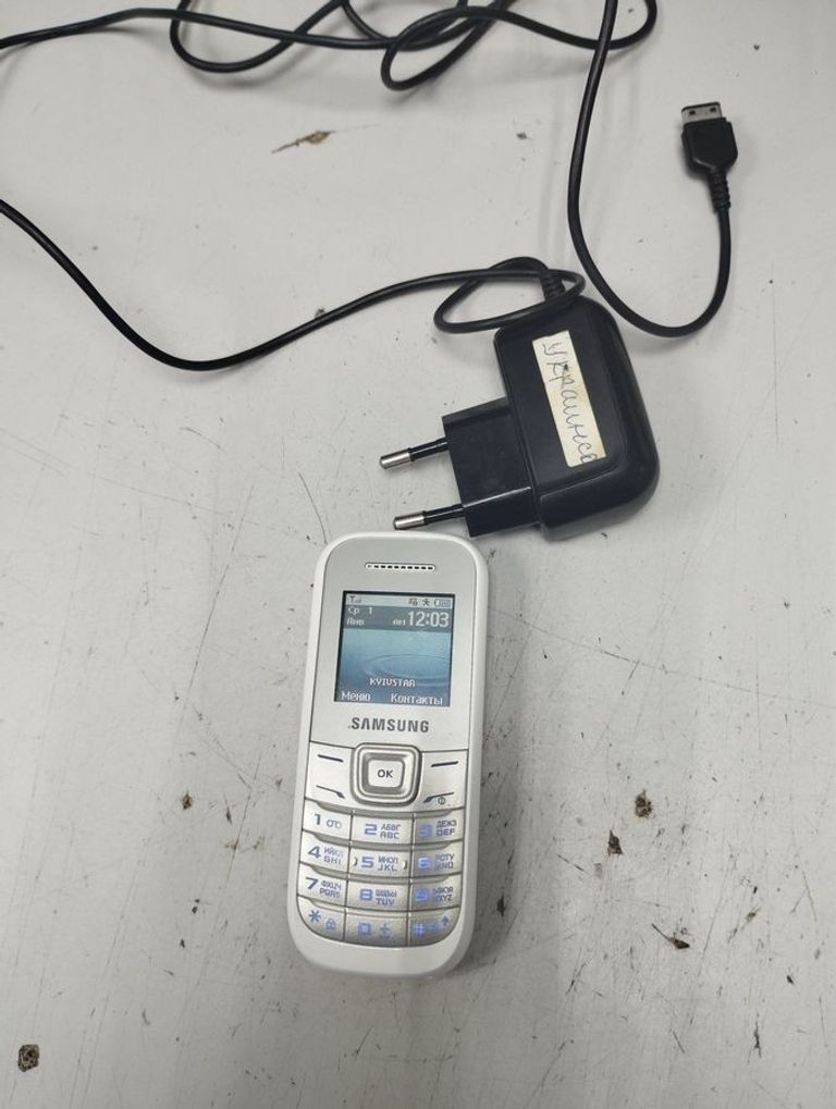 Купити Samsung e1200i Б/У