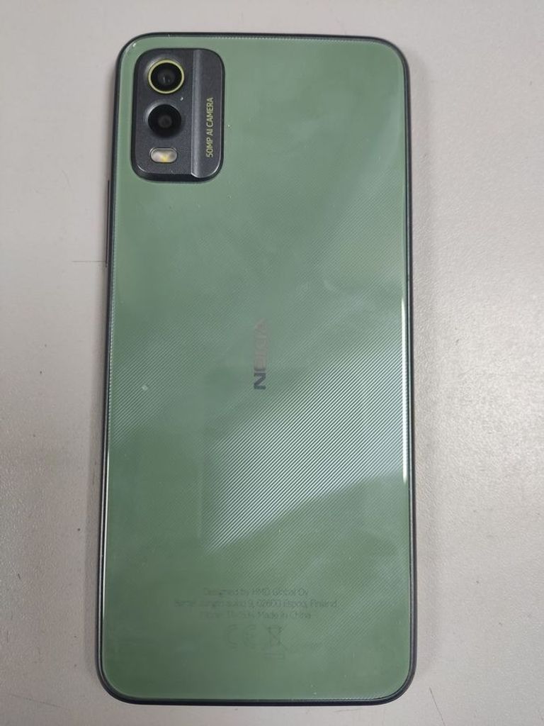 Дешево Nokia C32 4/64GB Green з ломбарду