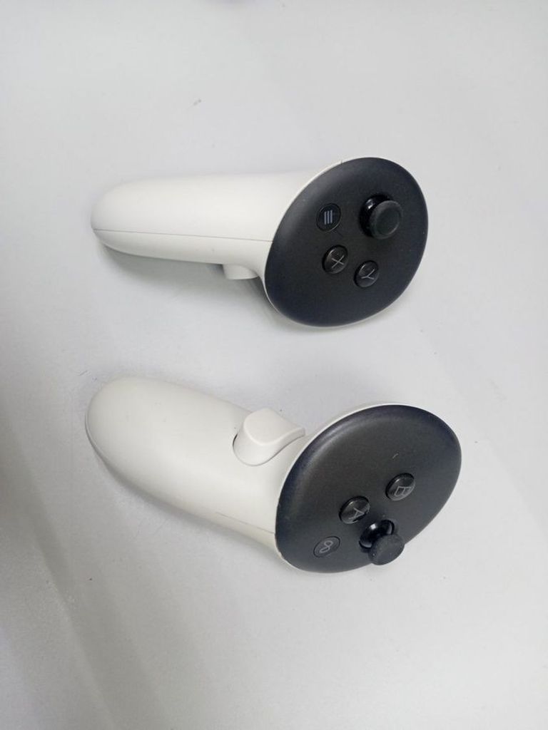 Дешиво Meta Quest 3S 256GB с ломбарда