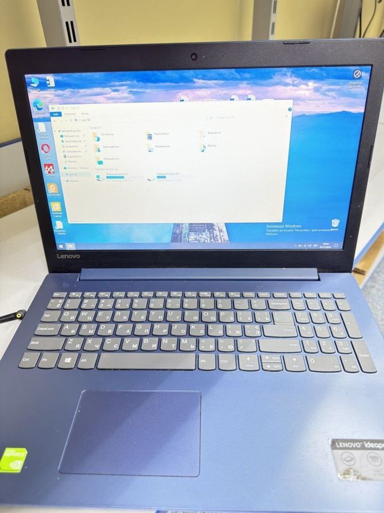 Купить Lenovo 15/pentium 4415u ddr4/4gb ddr4/hdd *відсутній/ssd 240 gb/geforce mx110 2gb Б/У