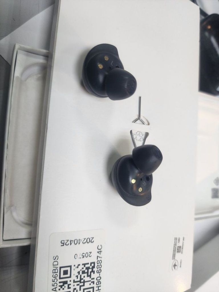 Купить Samsung galaxy buds fe Б/У