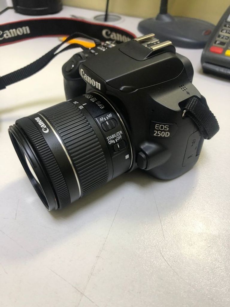 Объявление Canon eos 250d kit 18-55mm ef-s is stm Б/У