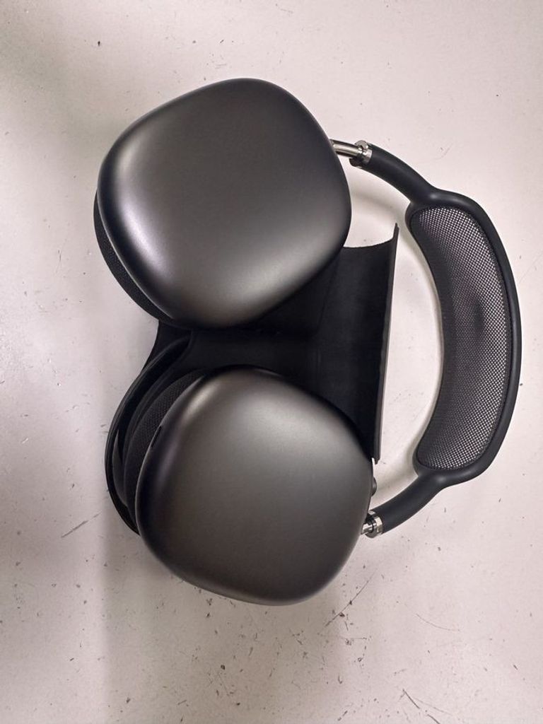 Розпродаж Apple airpods max, продавець Техноскарб