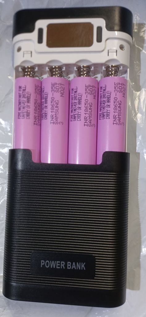 Купити PowerBank (Пауер банк) із змінними літій-іонними акумуляторами.18650 Б/У