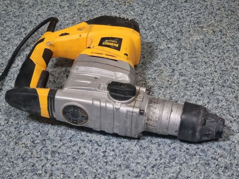 Розпродаж Dewalt копія d25601k, продавець Техноскарб