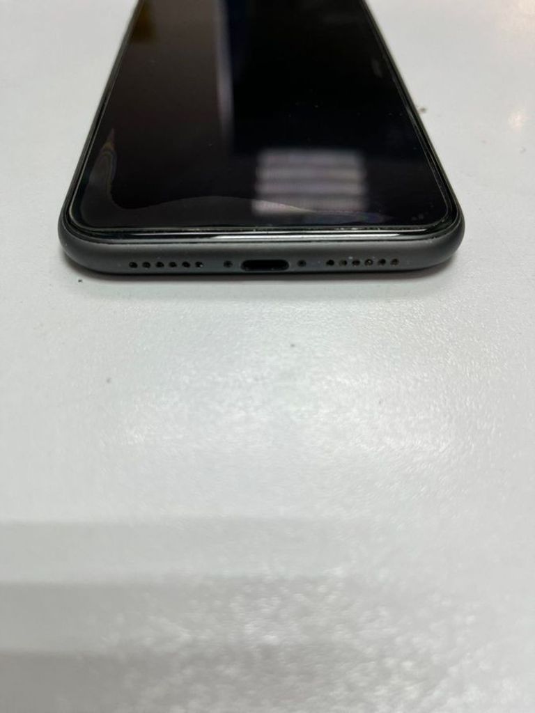 Apple iphone 11 64gb Код:01-200819045. Зображення 6
