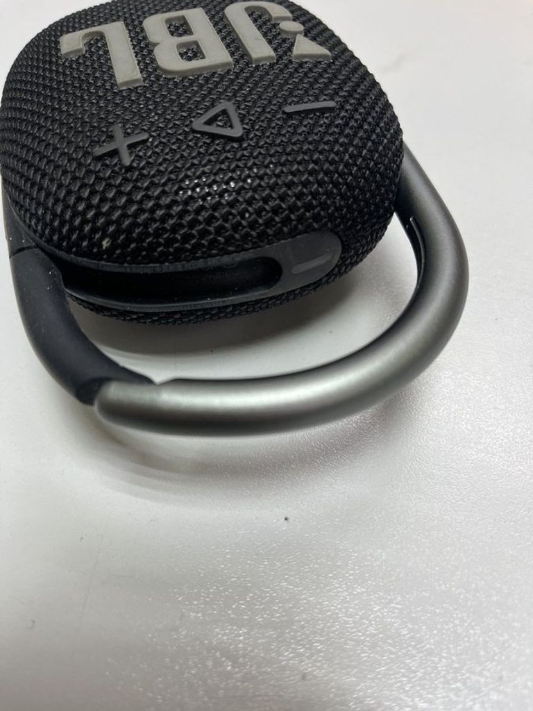 Дешево Jbl clip 4 з ломбарду