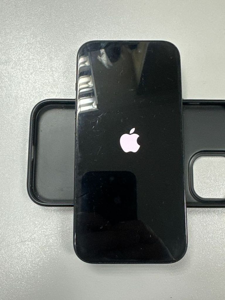 Розпродаж Apple iPhone 15 256GB Green, продавець Техноскарб